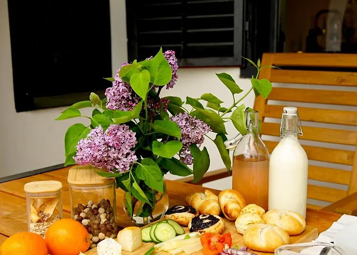 וילה Luxury Vineyard Retreat With Private Jacuzzi Szigetvár